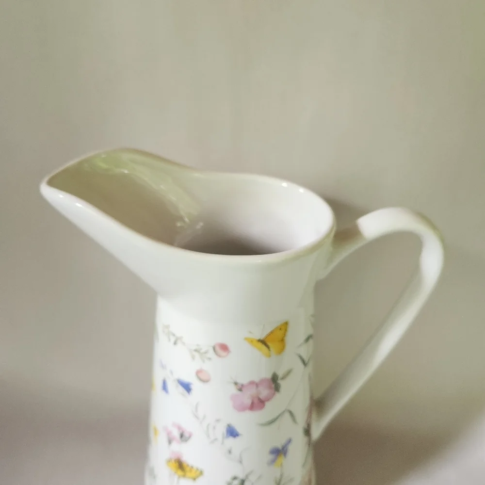 Hallmark Marjolein Bastin Ceramic Flower Pitcher/Vase